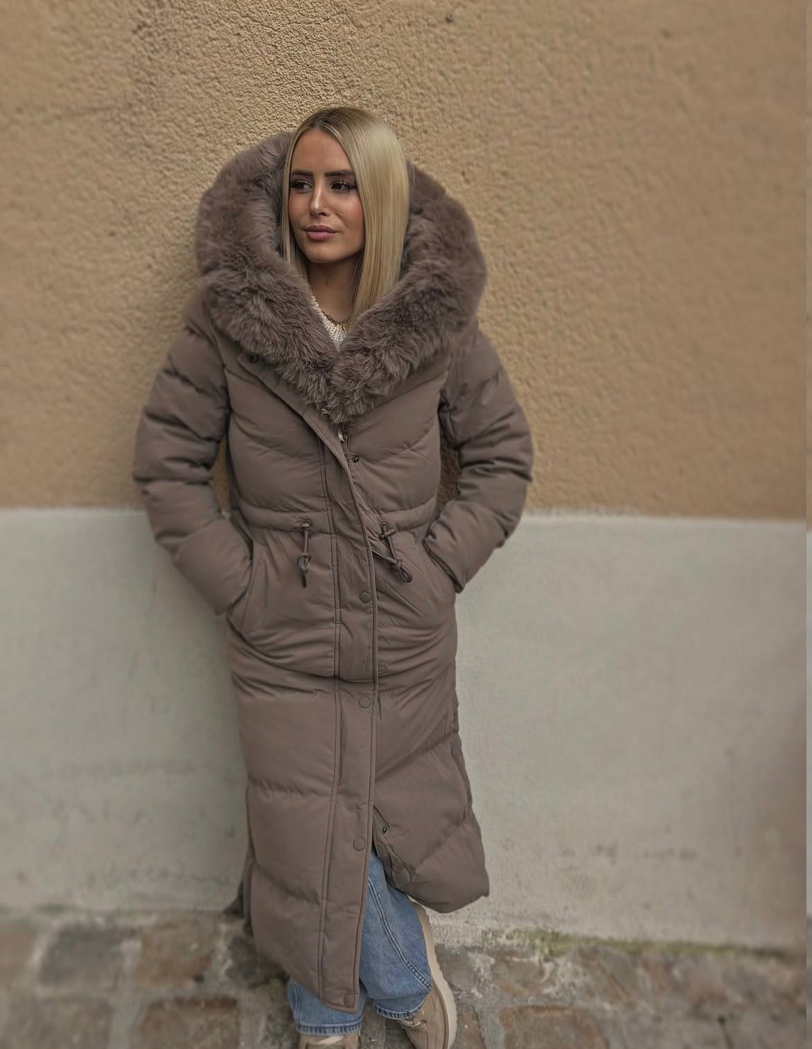 Comment bien porter la robe longue bohème en automne/hiver ?